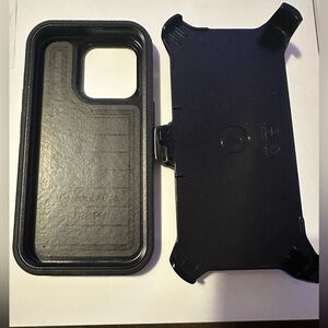 OtterBox Defender Pro Case for Apple iPhone 15 Plus / iPhone 14 Plus‎